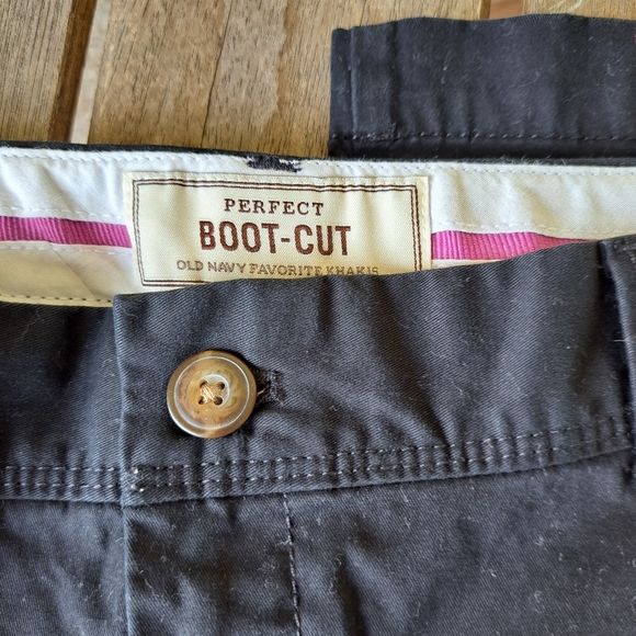Black boot cut khakis NWOT - Picture 2 of 3
